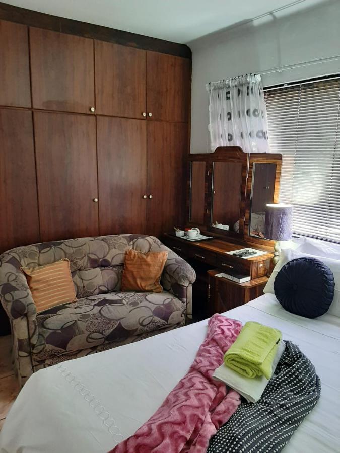 קייפטאון Turning Point Bed & Breakfast מראה חיצוני תמונה