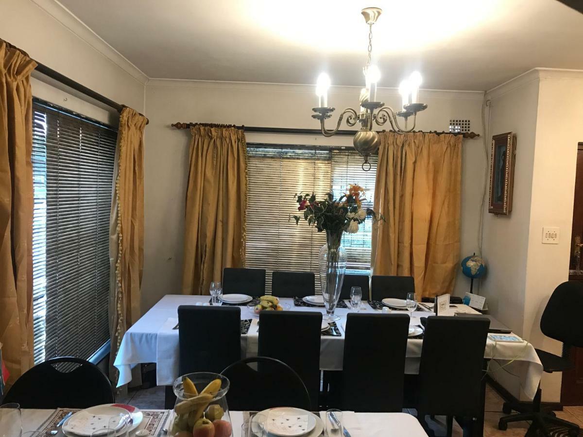 קייפטאון Turning Point Bed & Breakfast מראה חיצוני תמונה