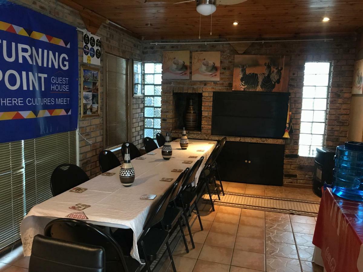 קייפטאון Turning Point Bed & Breakfast מראה חיצוני תמונה